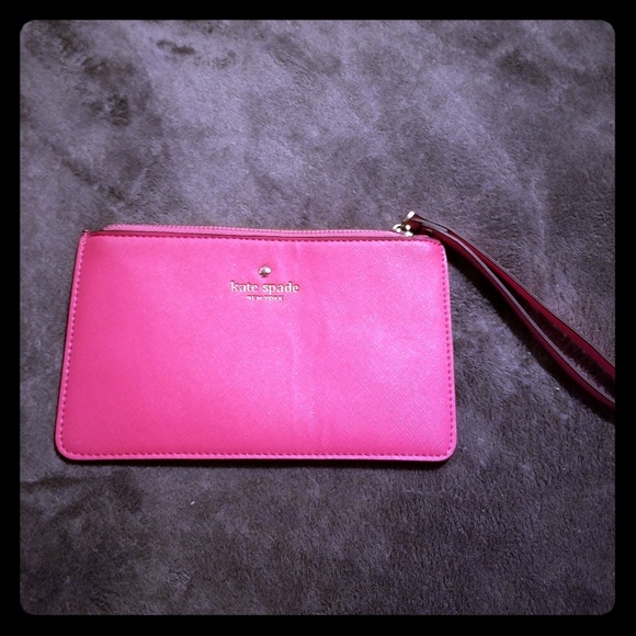 kate spade Handbags - Pink Kate Spade wristlet